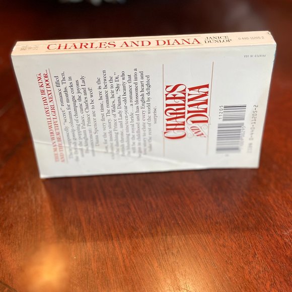 Charles & Diana Paperback by Janice Dunlop (Dell Paperback) - Picture 16 of 16